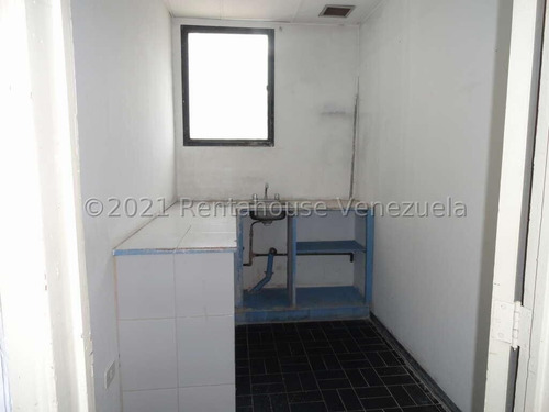 Imagen 12 de 14 de Claudia Lopez Vende Oficina En Bello Monte Mls #22-21544