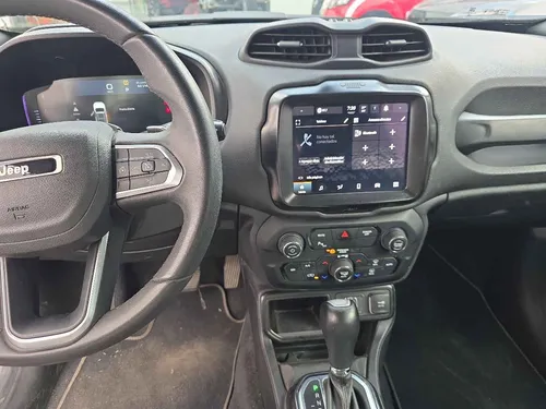 Jeep Renegade 5p Latitude L4/1.3/T Aut