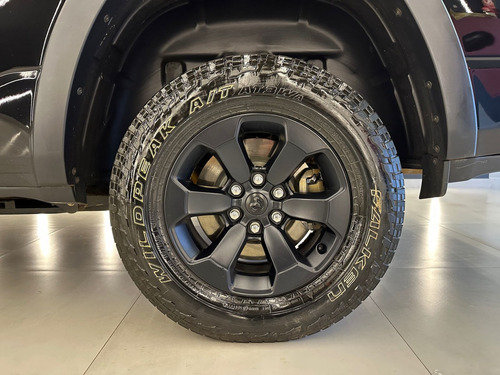 RAM 1500 5.7 V8 GASOLINA REBEL CD 4X4 AUTOMÁTICO