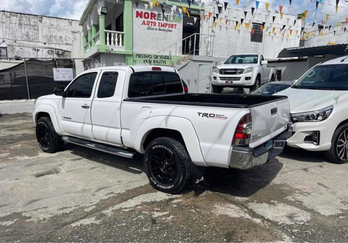 Imagen 5 de 15 de Toyota Tacoma 4x4
