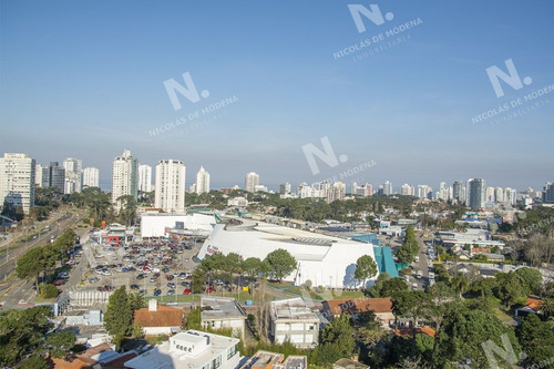 Imagen 4 de 19 de Espectacular Apartamento En El Corazón De Punta Del Este - Punta Del Este Roosevelt