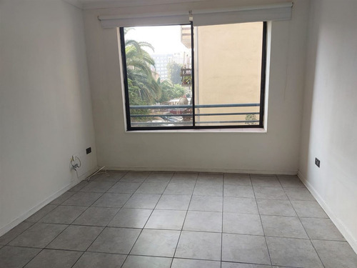 Departamento En Arriendo De 3 Dorm. En Santiago