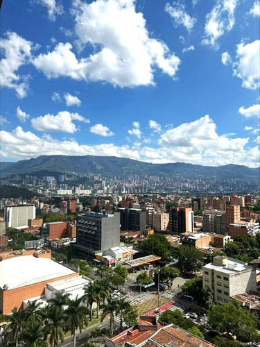 Penthouse En Venta En Laureles Santa Teresita, Medellín