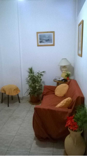 Imagen 2 de 9 de Alquiler Por Módulos De Consultorios/ Oficinas En Lanús