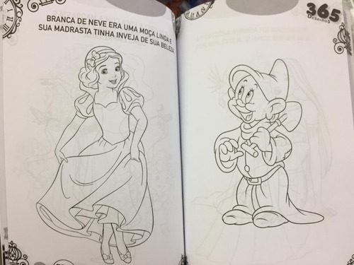 Featured image of post Desenho Princesas Disney Para Colorir Algumas princesas da disney conseguiram ou est o programadas para conseguir seu pr prio remake de a o ao vivo