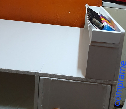 Imagen 2 de 4 de Mesa De Manicura