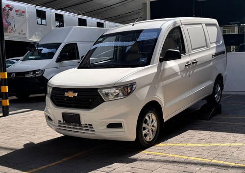 Chevrolet Tornado Cargo Van Ls 2022 #6534