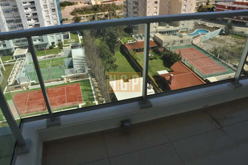 Apartamento En Mansa, 2 Dormitorios - Ref: 2965