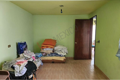 Casa En Venta Con Terreno Extenso Listo Para Expandirse A Tu Gusto.