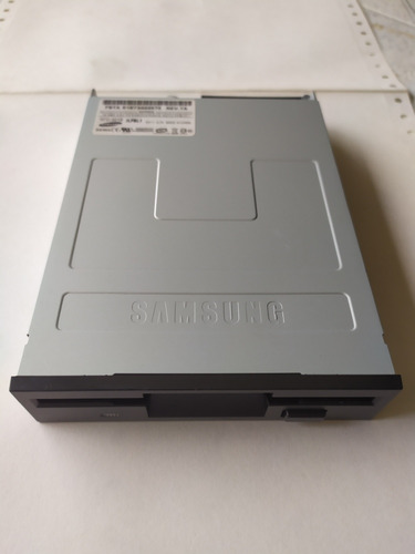 Unidad De Floppy Samsung 3 1/2 Negro Diskette Interno