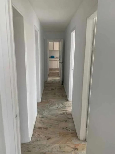 Imagen 9 de 16 de Apartamento - Punta Del Este - 4 Dormitorios - 3 Baños - Frente Al Puerto