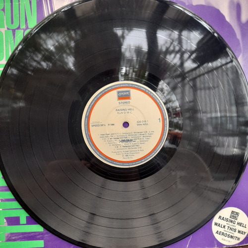 Imagem 6 de 6 de Vinil Lp Raising Hell Run D.m.c 1986 Bom Estado 828 018