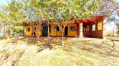 Excelente Oportunidad - 2 Cabañas En Venta Con Pileta - (barrio El Condado) Cosquín - Córdoba