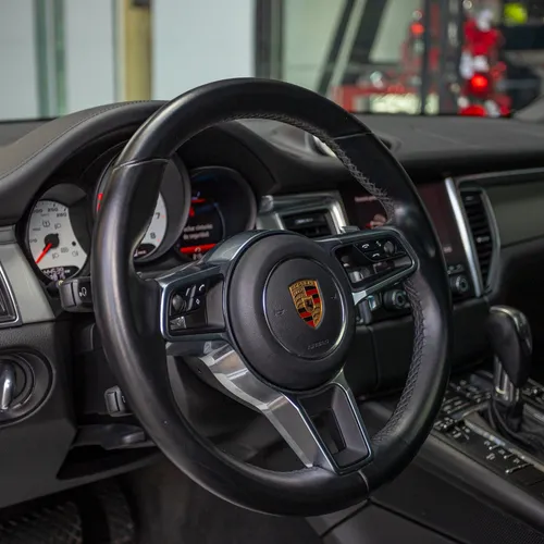 Porsche Macan gts 3.0