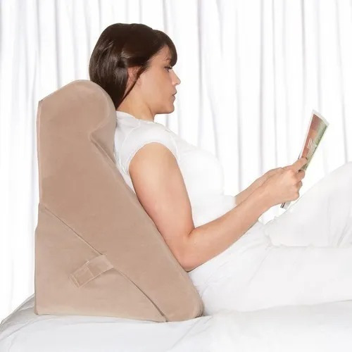 Imagen 1 de 10 de Almohadon Triangular Reposo 7 Posiciones En 1 Funda Lavable