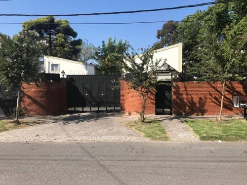Imagen 3 de 15 de Venta - Cocheras En Complejo En Villa Morra, Pilar - Bayugar Negocios Inmobiliarios