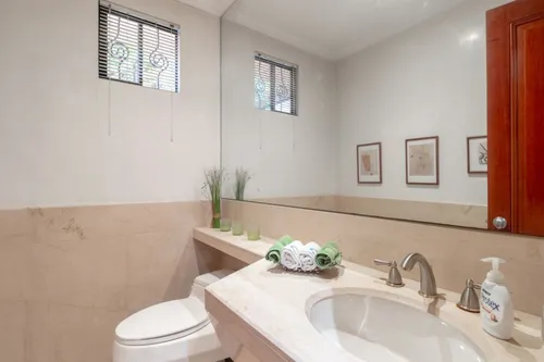 Apartamento En Venta En Bosque De Pinos I. Cod V17142