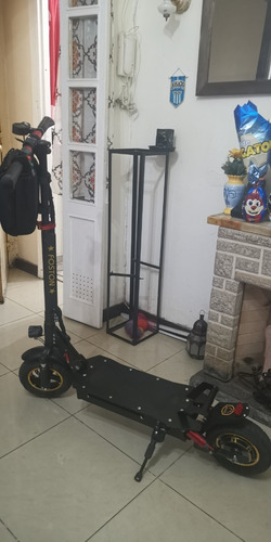Imagen 3 de 8 de Monopatin Foston S10 - Muy Poco Uso - Como Nuevo!