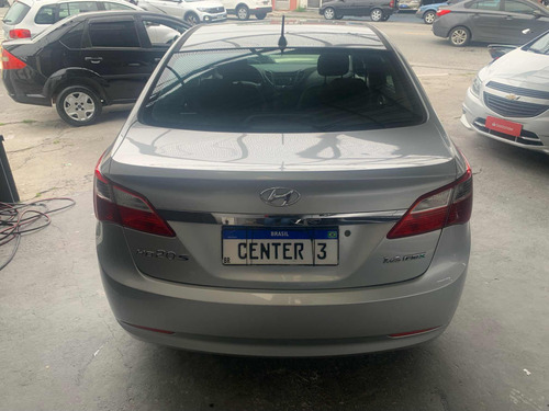 Hyundai HB20S 1.6 Comfort Plus Flex 4p