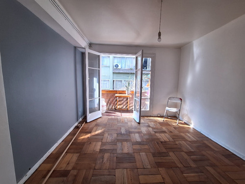 Se Arrienda Departamento 2d/1b/, 2do Piso_metro Irarrázaval
