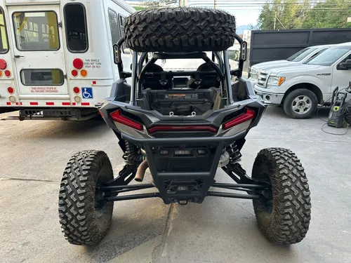 Polaris RZR TURBO S BESTIA