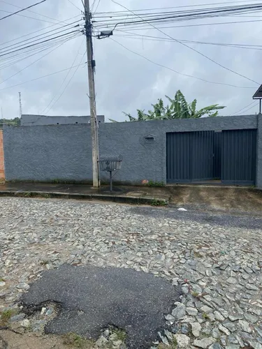 Lote Murado Com Barracão Ótima Localização