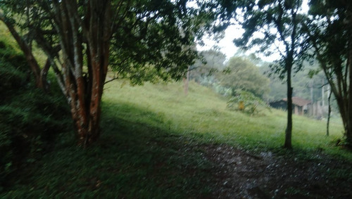 Imagem 10 de 30 de Chácara 3.400m² C/lago A 5km Da Rodovia Em Juqutiba-sp