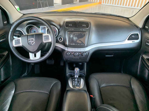 Imagen 13 de 14 de Dodge Journey
