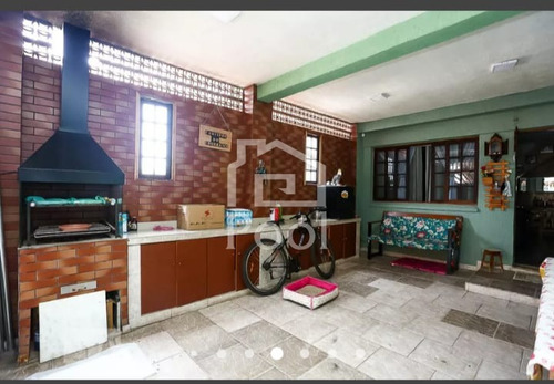 Imagem 6 de 24 de Lindo Sobrado - 3 Dorms. -1 Suite - 3 Vagas -quintal - Churras. - Jd. Kuabara - Oportunidade !!! - 854