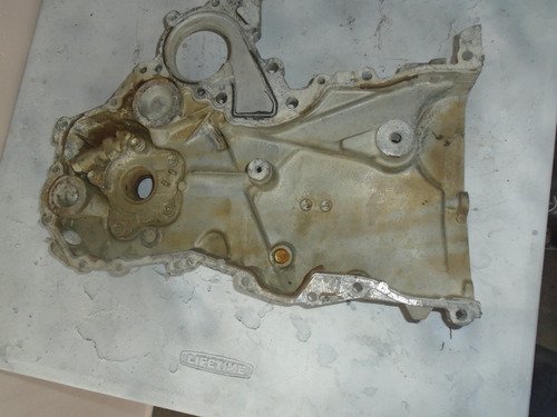 Imagen 2 de 3 de Vendo Tapa De Cadena De Aceite De Toyota Yaris, Motor 2nz