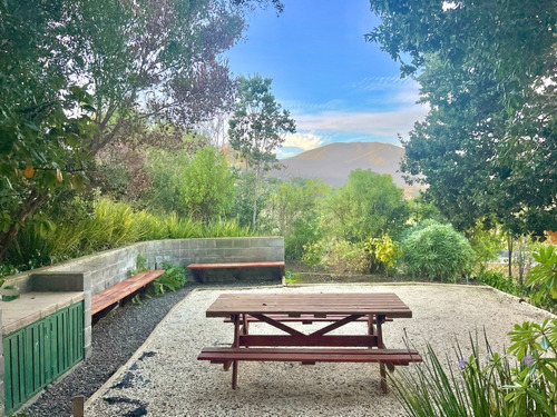 Oportunidad Gran Casa A Pasos De La Playa En Venta, Cachagua