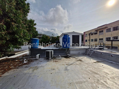 Casa Comercial En Venta En La Carlota Centro Almacenamiento Casas Caracas Contenedores 40 Pies Casas Comerciales Angela Tochon
