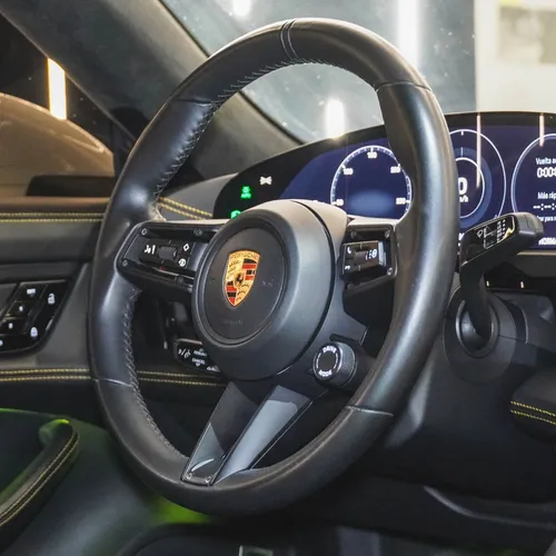 Porsche Taycan Turbo 2020