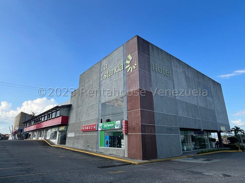 Venta Hermosa Oficina-local Comercial, Amplia Iluminada Con Aire Acondicionado En Cabudare Codigo 2 - 4- 12458 ( Mehilyn Perez )