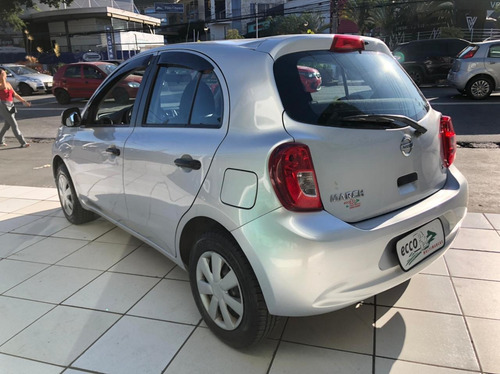 Imagem 4 de 8 de Nissan March 1.0 12v S (flex) Flex Manual
