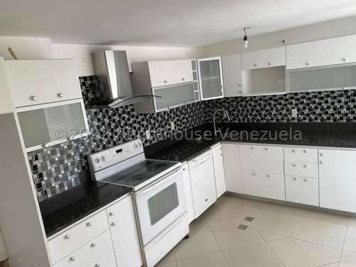 Imagen 5 de 13 de Apartamento En Venta Urb. Villa Nueva Hatillo # 23-10967