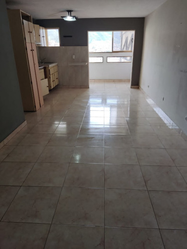 Imagen 10 de 15 de Apartamento En Venta Catia Recta Magallanes De Catia
