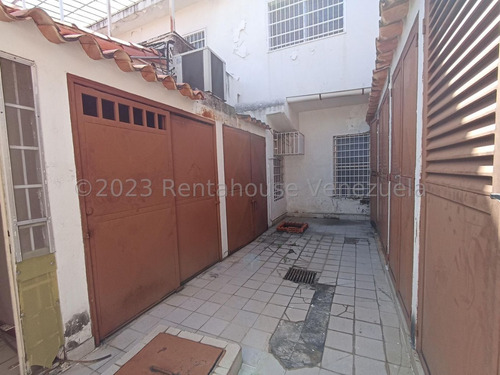 Hermosa Casa Quinta En Venta Ubicada En Urb Corinsa En Cagua Db 25-6245
