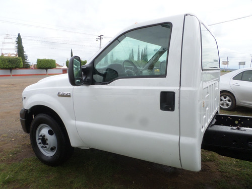 Imagen 2 de 6 de Ford F-350 Super Duty Modelo 2006 3.5 Toneladas