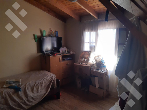 En Venta, Casa De 3 Habitaciones Y Quincho, Plottier.