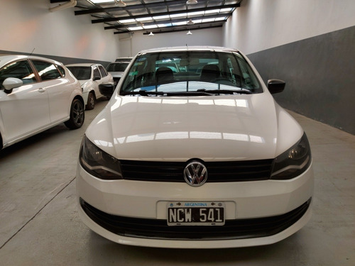 Volkswagen Voyage 1.6 Highline 101cv 2013