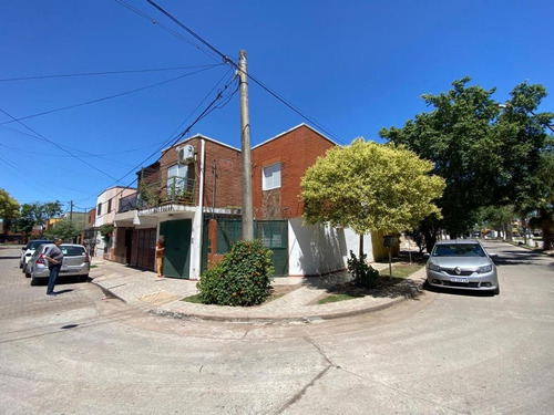 Imagen 1 de 6 de Casa De 3 Dormitorios En Zona Norte