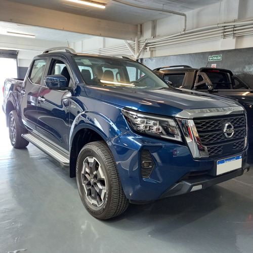 Imagen 3 de 25 de Nueva Nissan Frontier 2.3bt Platinum 4x4 At 2022