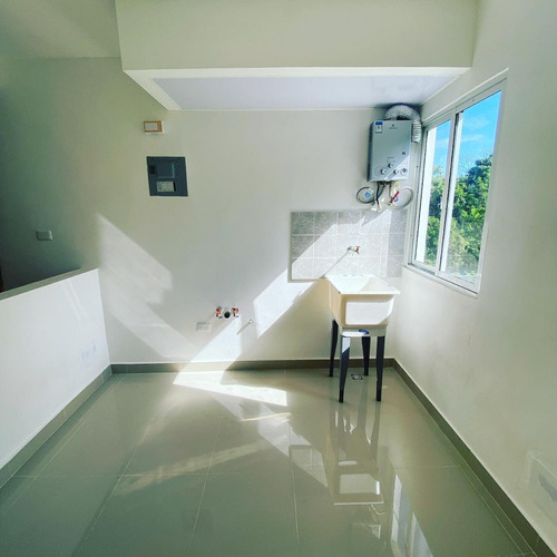 Imagen 3 de 5 de Apartamentos En Venta En Avenida Jacobo Majluta.