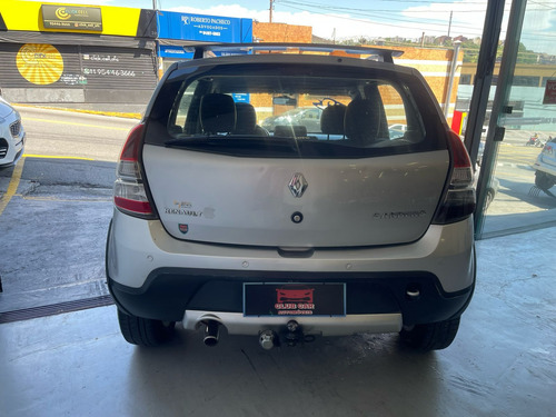Renault Sandero Stepway 1.6 16v Hi-flex Aut. 5p