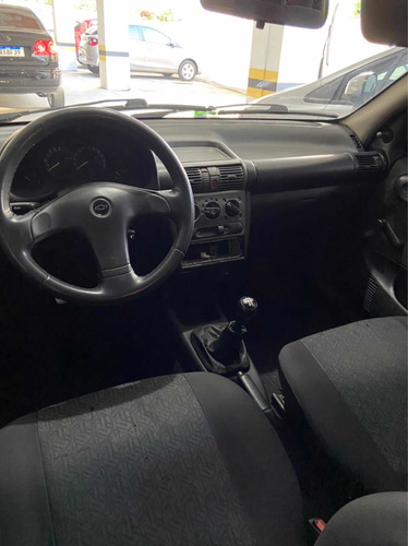 Chevrolet Corsa Classic 2008 1.0 Life Flex Power 4p