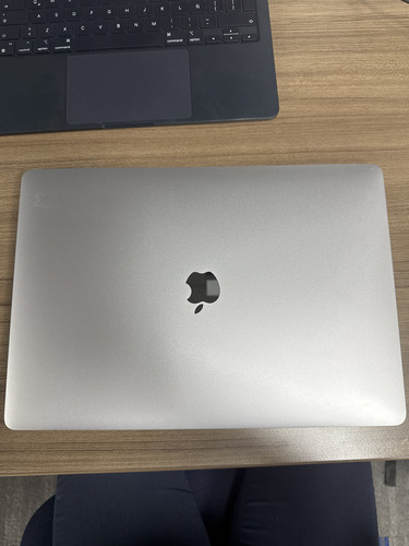 Macbook Pro 15 Pulgadas 2017 Intel Core I7 512gb (Usado)