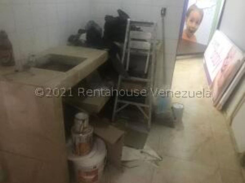Imagen 19 de 27 de #23-1342 Bello Local Comercial En Prado Humboldt