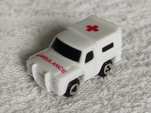 Ambulancia Dodge, Tipo Micro Machines, Esc.1/150