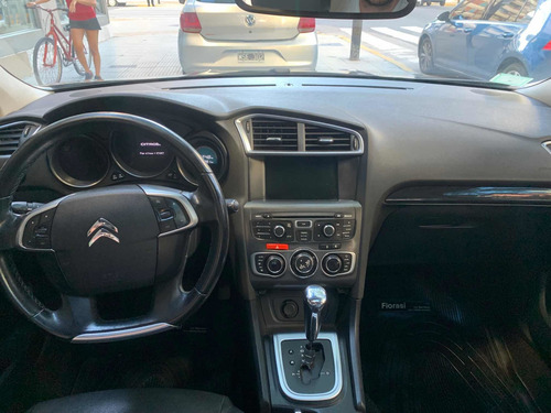 Imagen 8 de 10 de Citroën C4 Lounge 2013 1.6 Exclusive 6at Thp 163cv Pack